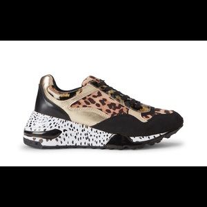 Steve Madden Heeled Sneaker Leopard size 8